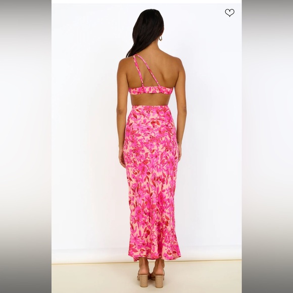 Fortunate one pink floral dress - Picture 2 of 6